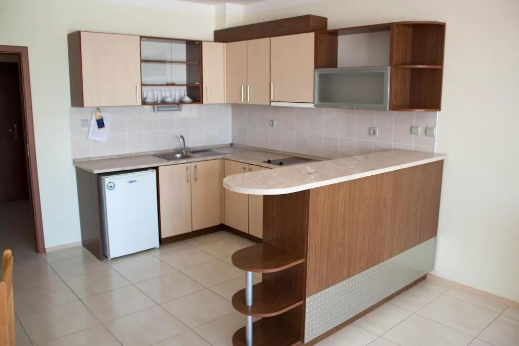 Aparthotel Gardenia Vacation Settlement à Sozopol 3*,