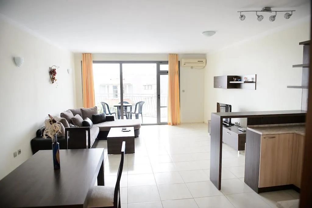 Aparthotel Gardenia Vacation Settlement à Sozopol