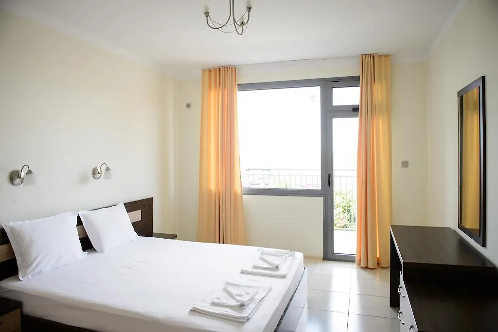Aparthotel Gardenia Vacation Settlement à Sozopol 3*,